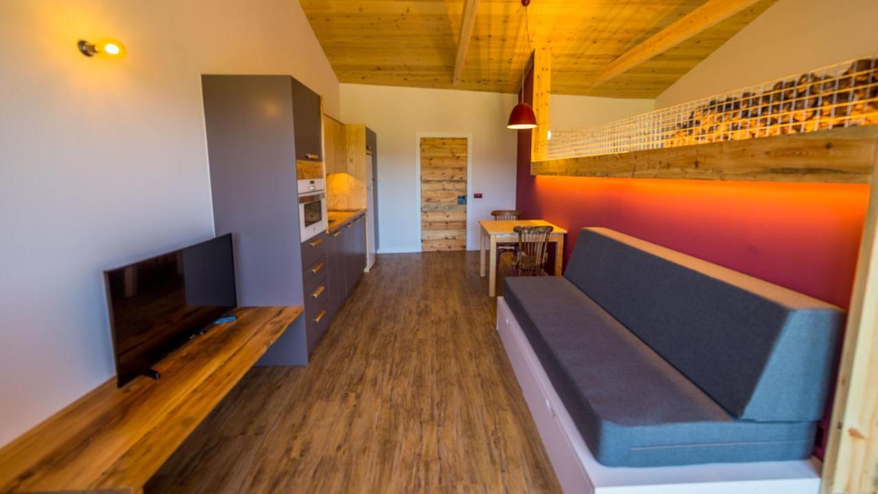 Eco-Apartaments Cal Rossa De Taus Екстер'єр фото