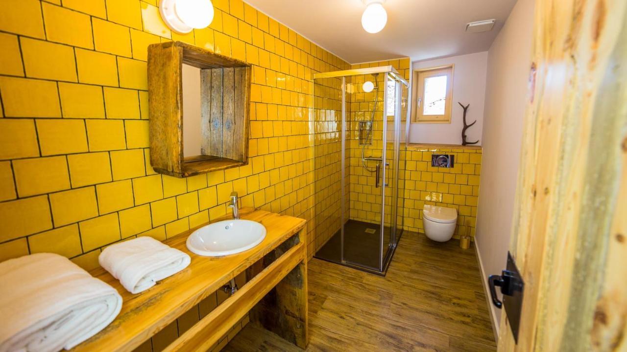 Eco-Apartaments Cal Rossa De Taus Екстер'єр фото